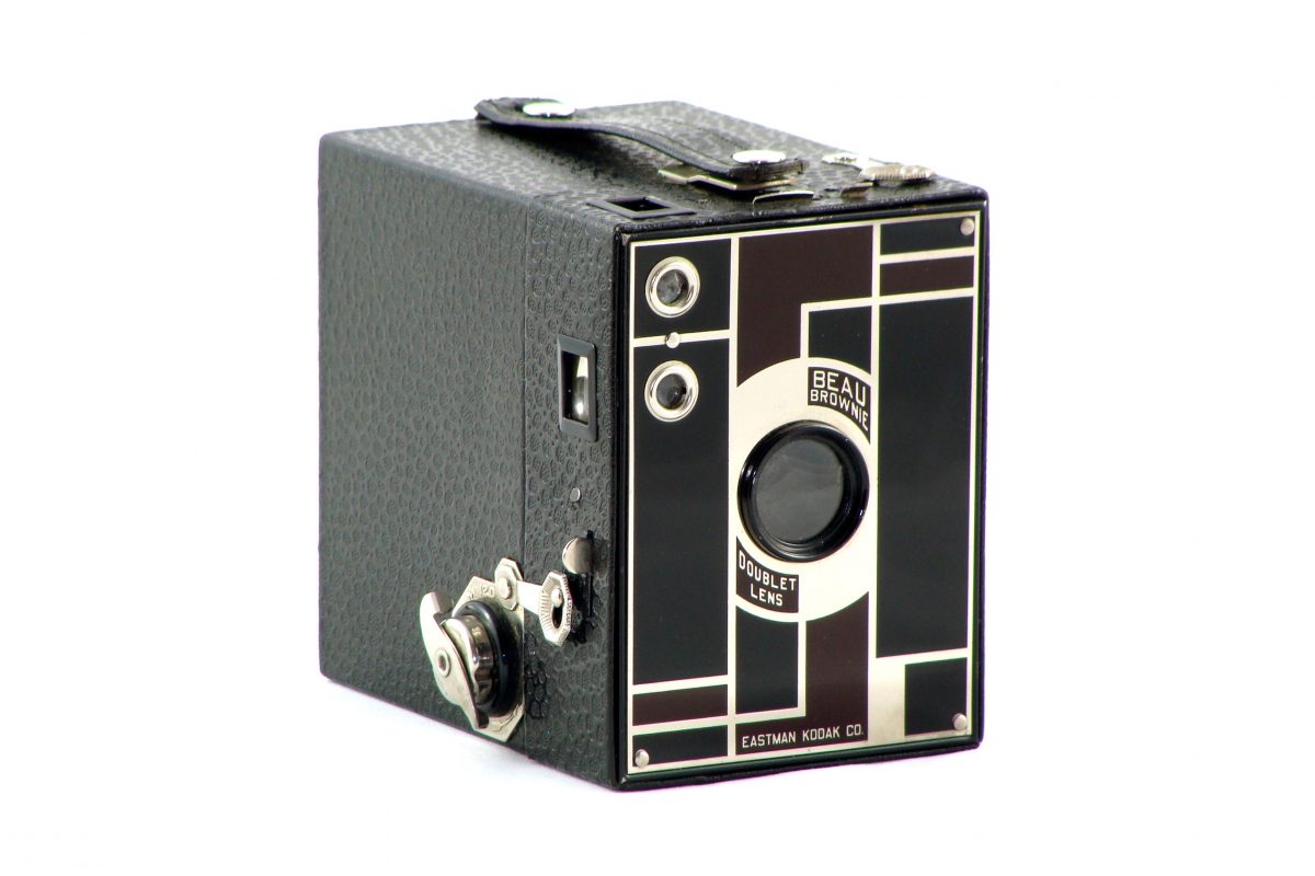 A Camera – The Kodak Beau Brownie